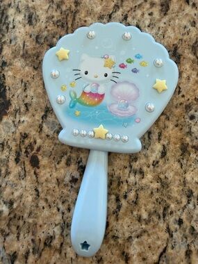 NEW Sanrio Hello Kitty Mermaid Pearl Star Shell Hand Mirror